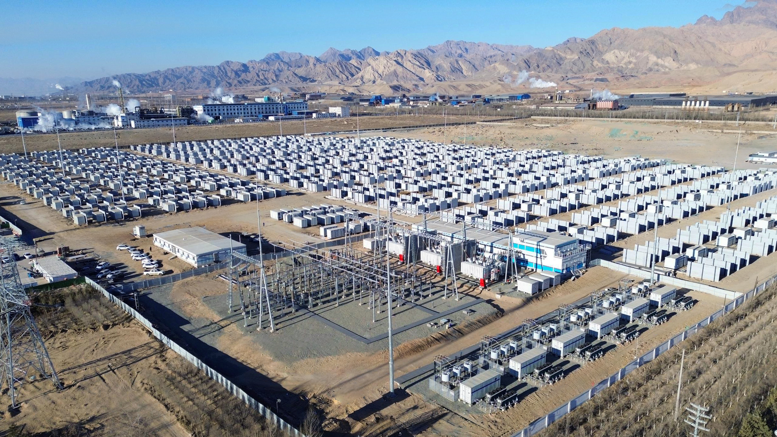 12.8GWh World’s Largest Storage Cluster